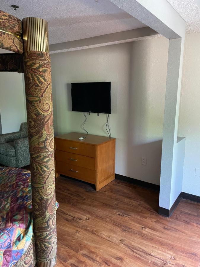 Stockbridge Inn Екстериор снимка